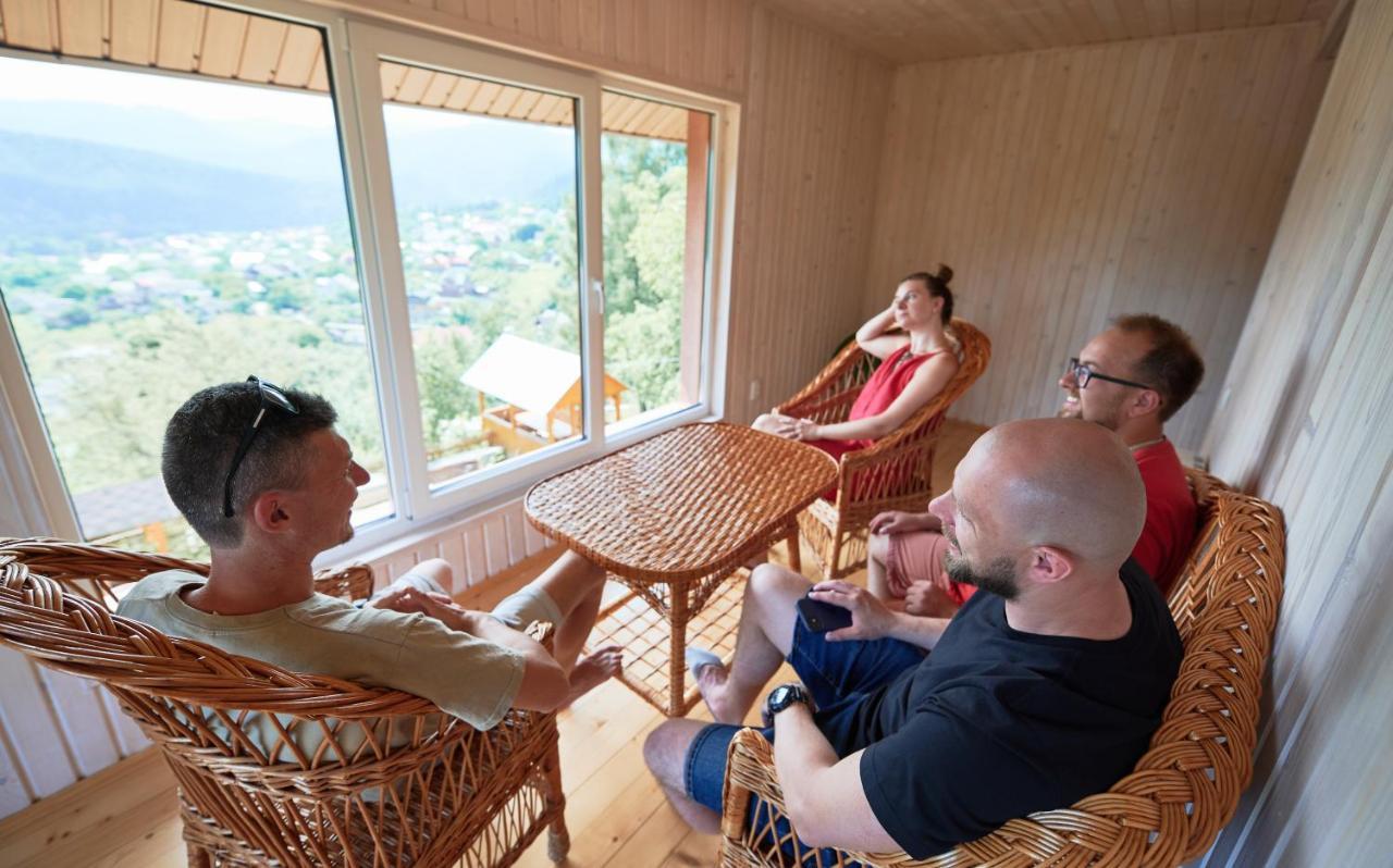 Gazdіvska Hata Guest House ยาเรมชา ภายนอก รูปภาพ
